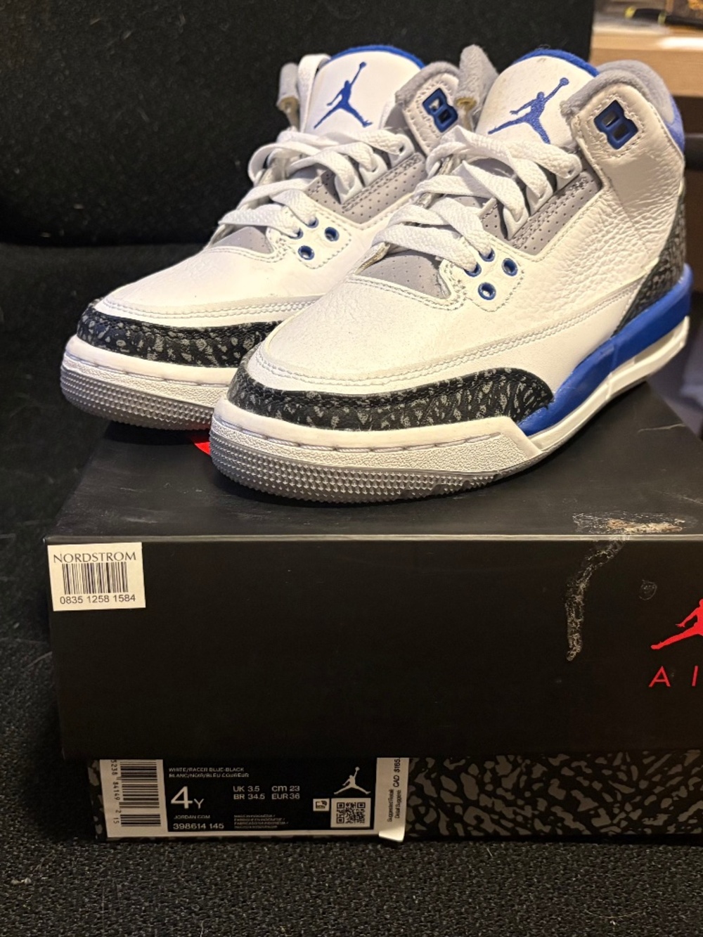 Air Jordan 3 Retro